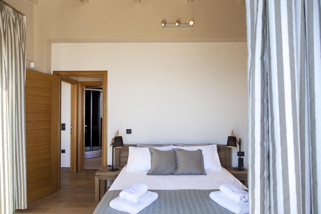 Alivia Lefkas Luxury Villas Apolpaina ภายนอก รูปภาพ