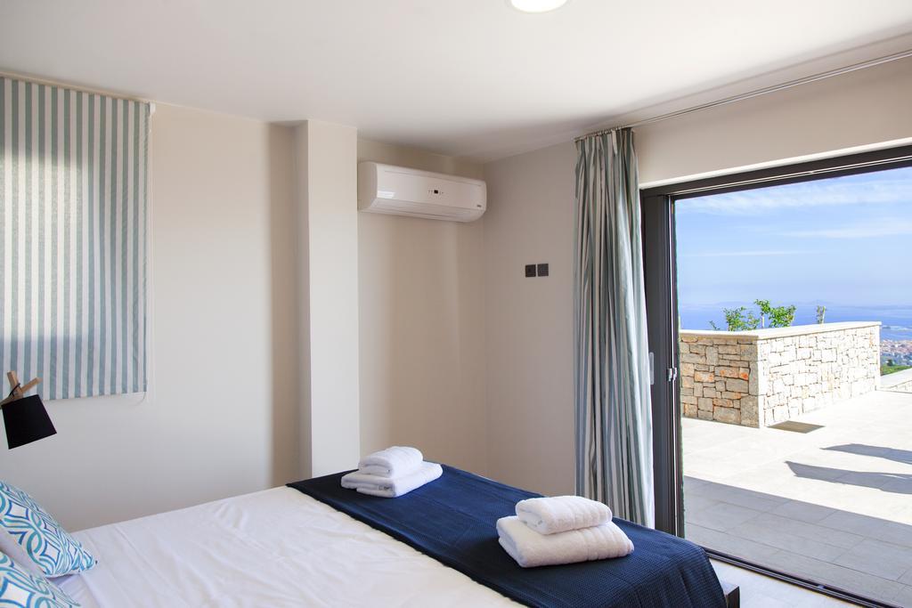 Alivia Lefkas Luxury Villas Apolpaina ภายนอก รูปภาพ