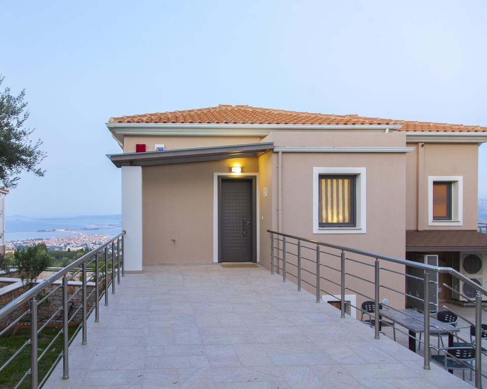 Alivia Lefkas Luxury Villas Apolpaina ภายนอก รูปภาพ