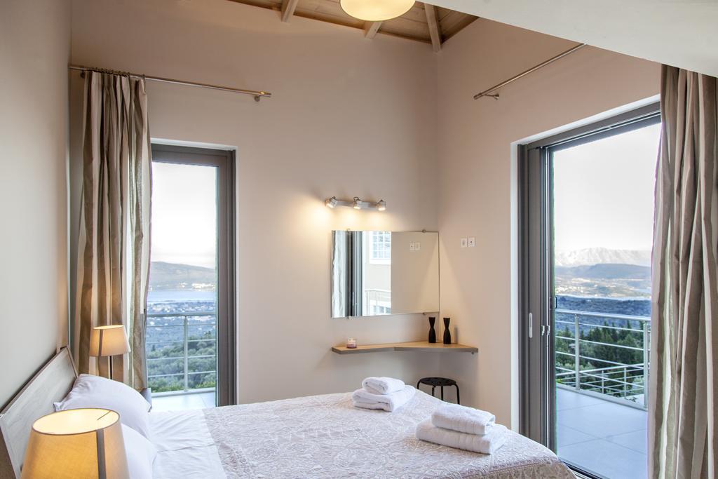 Alivia Lefkas Luxury Villas Apolpaina ภายนอก รูปภาพ