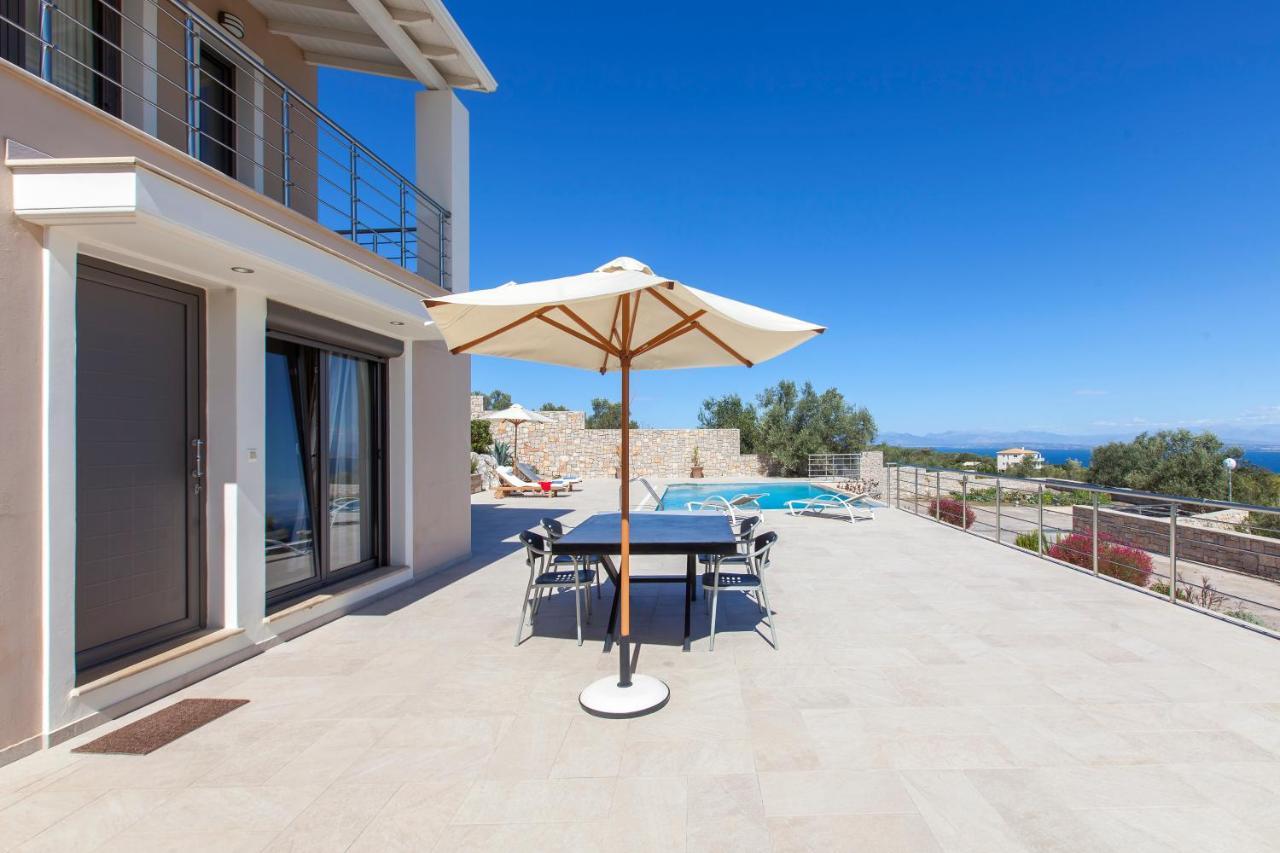 Alivia Lefkas Luxury Villas Apolpaina ภายนอก รูปภาพ