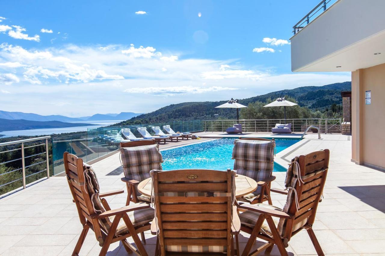 Alivia Lefkas Luxury Villas Apolpaina ภายนอก รูปภาพ
